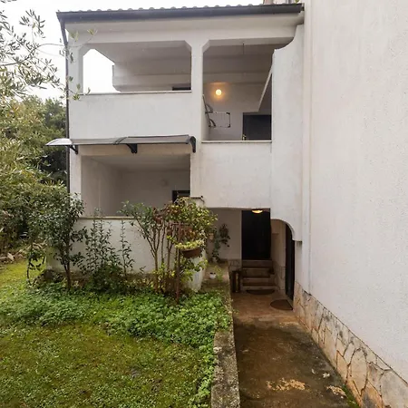 Apartment Amazing In Porec