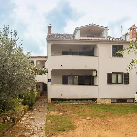 1 Bedroom Amazing In *